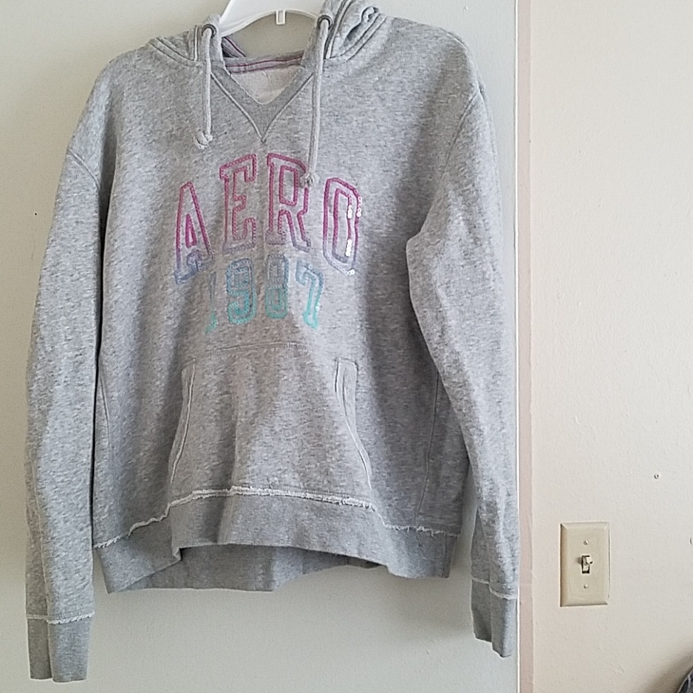 Young Women Sweat shirt